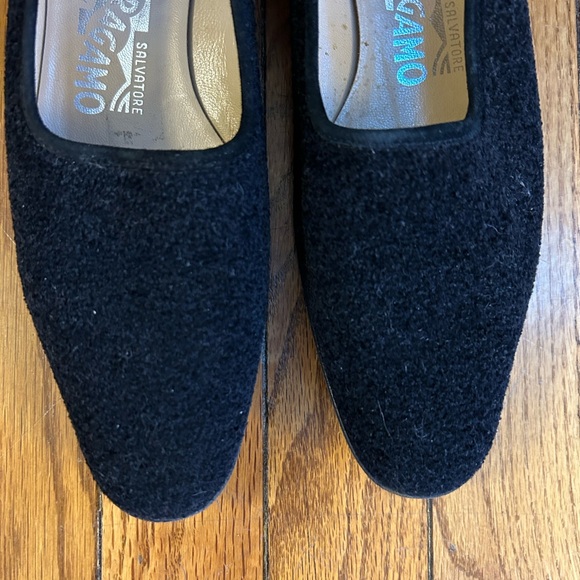 Salvatore Ferragamo Vintage Boucle Flats, size 6.5 - Picture 3 of 10